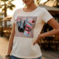Großhandel Beige Damen Shirt mit Fashion Print und dezenten Strassteinen