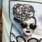 Detailansicht Shirt Hellblau mit Strass und COOL Print