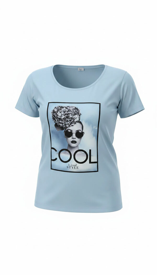 Shirt Hellblau mit Strass COOL Print Shirt Hellblau mit Strass Damen COOL Print Vorderansicht