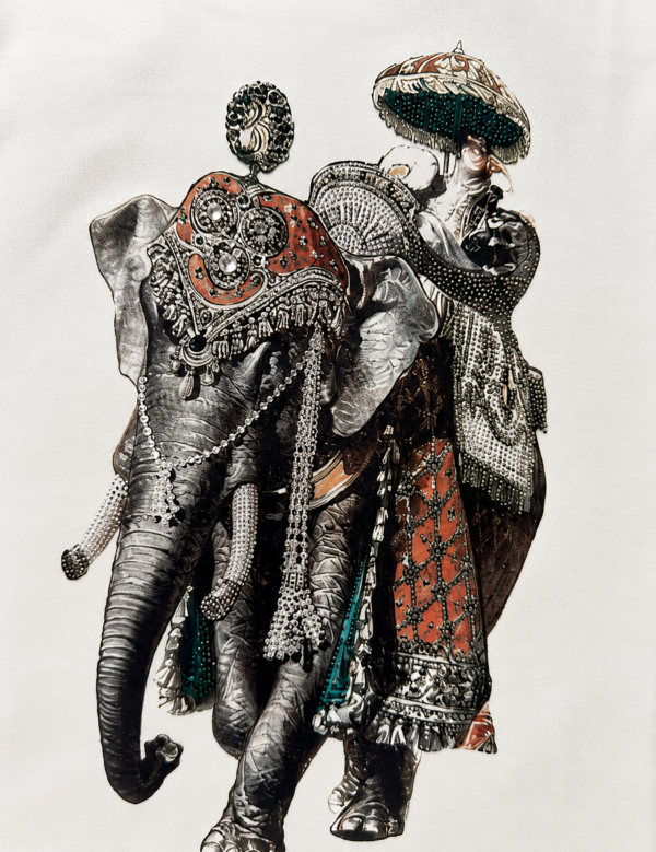 Weißes Oversize Damen T Shirt Elefant Print Weißes Oversize Damen T Shirt mit Strass Elefant Print Großhandel