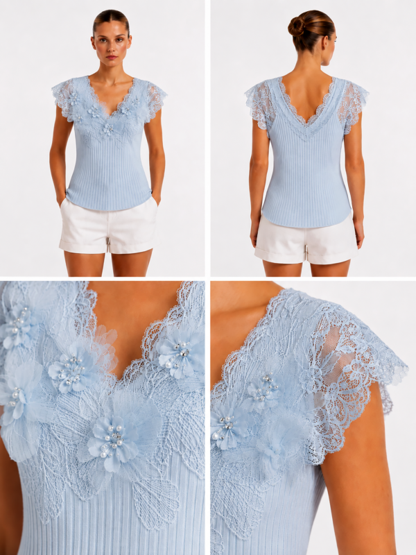 Blaues Spitzentop Großhandel – Tonal (4) Blaues Spitzentop Großhandel im Tonal-Look – Hellblau mit Spitzenärmeln, 3D-Blüten und Perlen – rosemodee.de