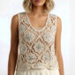 Boho Blumen Häkel Top mit Pailletten, Perlen und Steinen in Naturbeige im Ibiza Style