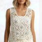 Boho Blumen Häkel Top mit Pailletten, Perlen und Steinen im weißen Ibiza Style