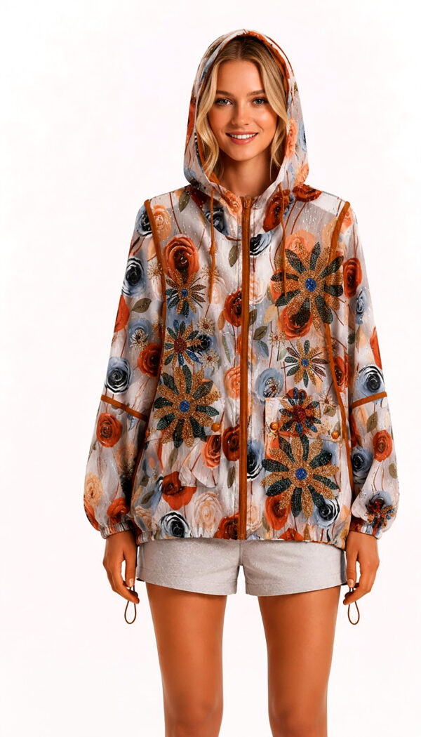 Bunte Blumenjacke Großhandel, Oversize Kapuzenjacke mit Rosenprint, Glitzertropfen und Strassblüten, rosemodee.de