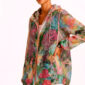 Bunte Katzenjacke Großhandel, Oversize Kapuzenjacke mit Blumenprint, versteckten Katzenmotiven und Strassrosen, rosemodee.de