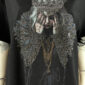 Dark Queen Strass Oversize Shirt Schwarz mit Gothic Print und hochwertigen Strassteinen
