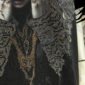 Dark Queen Strass Oversize Shirt Schwarz mit Gothic Print und hochwertigen Strassteinen