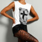 Gothic Tank Top Großhandel – Weißes Muscle-Tank mit schwarzem Kreuz-Digitalprint, Nieten-Rahmen-Motiv und vollflächigem Strassstein-Besatz vorne – rosemodee.de