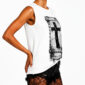 Gothic Tank Top Großhandel – Weißes Muscle-Tank mit schwarzem Kreuz-Digitalprint, Nieten-Rahmen-Motiv und vollflächigem Strassstein-Besatz vorne – rosemodee.de