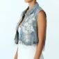 Hellblaue Oversize Damen Jeansweste mit Strass und Spitzenapplikation Großhandel