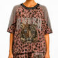 Leoparden Zweiteiler Großhandel, Oversize T-Shirt mit Tiger Strassmotiv und Netzärmeln, passende Shorts im Leopardenprint, rosemodee.de