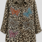 Leopardenhemd Großhandel, Oversize Hemd mit Strass Schmetterlingen im Leopardenprint, rosemodee.de