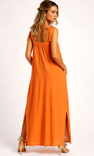 Oranges Maxikleid Großhandel, Boho Stil mit Bindeträgern und Seitenschlitz (3) Oranges Maxikleid Großhandel, Boho Kleid mit Bindeträgern, Seitenschlitz und verdeckten Taschen, rosemodee.de