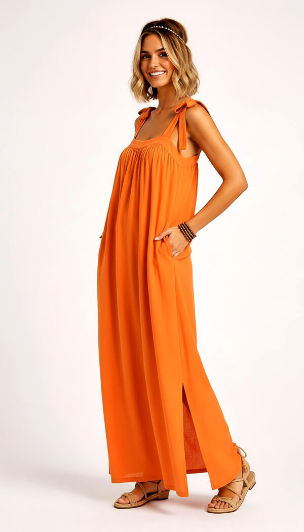 Oranges Maxikleid Großhandel, Boho Stil mit Bindeträgern und Seitenschlitz (6) Oranges Maxikleid Großhandel, Boho Kleid mit Bindeträgern, Seitenschlitz und verdeckten Taschen, rosemodee.de