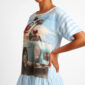 Oversize Shirt mit Hunde Auto Print und Strassdetails in Hellblau-Weiß