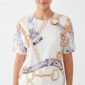 Print Shirt Großhandel Tencel Kette, illustrativer Reitmotiv Print mit goldenen Ketten und Strassriemen, rosemodee.de