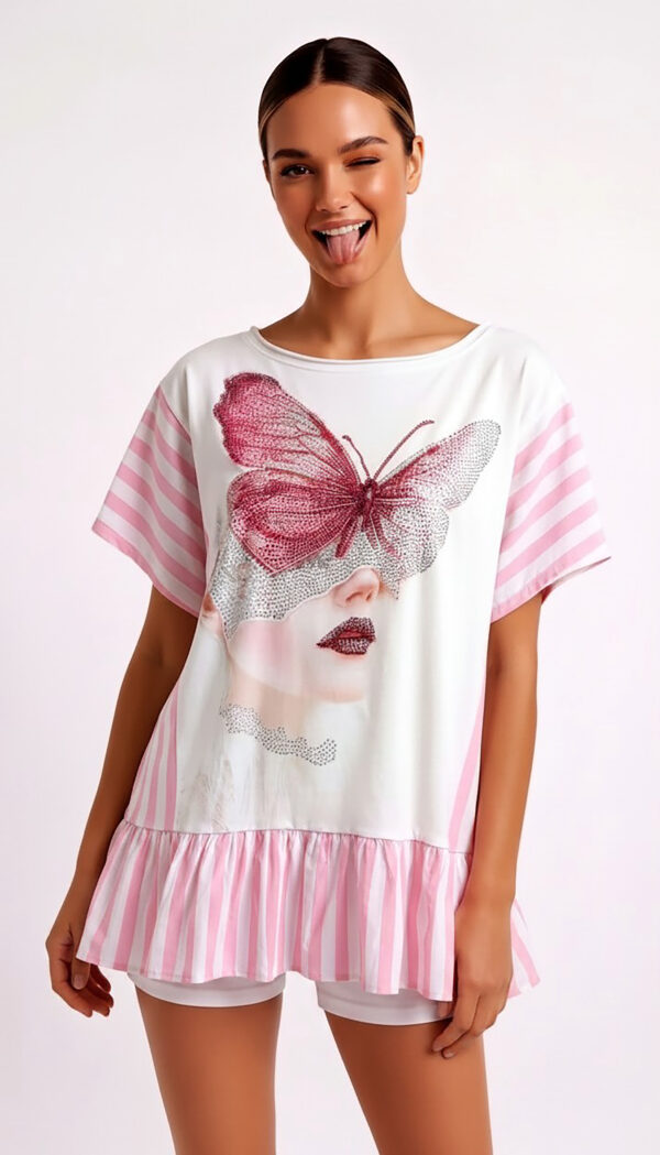 Romantisches Oversize Shirt mit Schmetterling-Strassmotiv und rosa-weißen Streifendetails