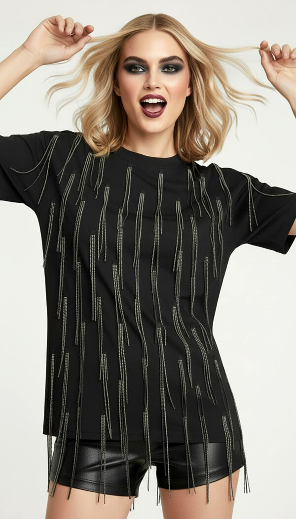 Schwarzes Fransen Shirt mit Strasssteinen und Metallic-Fransen (1) Schwarzes Fransen Shirt mit Strasssteinen und langen Metallic-Fransen