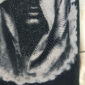 Schwarzes Gothic Tank Top Großhandel – Muscle-Tank mit mystischem Kronen-Figur-Digitalprint, vollflächigem Silber- und Schwarzstrass-Besatz – rosemodee.de