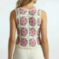 Vintage Boho Granny Square Häkel Top in Rosa Creme mit Blumenmuster und Schmucksteinen am Kragen