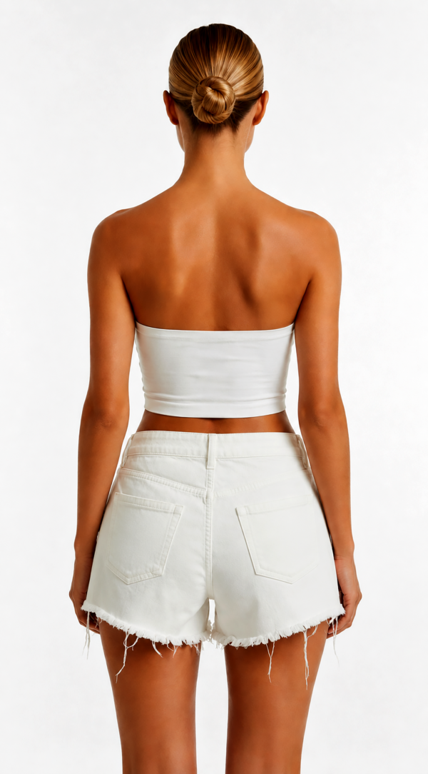 Weiße Denim Shorts Großhandel (2) Weiße Denim Shorts Großhandel 4er-Lot M–XXL mit Blumenstickerei, Perlen- und Strassbesatz auf Vorderseite und fransigem Distressed-Saum – rosemodee.de