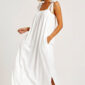 Weißes Maxikleid Großhandel Boho, Kleid mit Bindeträgern, Seitenschlitz und verdeckten Taschen, rosemodee.de