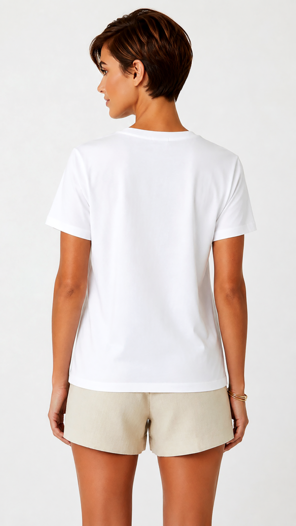 Weißes Oversize Damen T Shirt mit Dogue Hund Print und Strass Brille Großhandel (15) Weißes Oversize Damen T Shirt mit Dogue Hund Print und Strass Brille Großhandel (15)