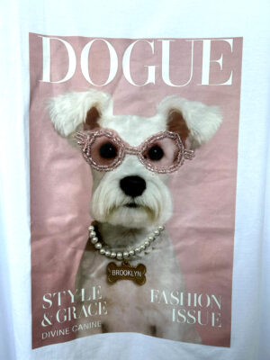 Weißes Oversize Damen T Shirt mit Dogue Hund Print und Strass Brille
