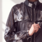 Damen Transparente Crop-Jacke mit Strass Großhandel Love Print Schwarz Weiß