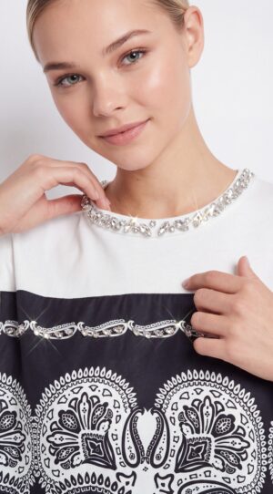 Damen Paisley Print Shirt mit Strass Großhandel Weiß mit Paisley-Print und seitlichen Bindebändern