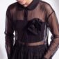Damen Transparente Tüllbluse mit 3D-Blumenapplikation Großhandel Schwarz mit transparenter Tülloptik