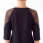 Damen Shirt mit Strass Parfum Print und Netzärmeln Großhandel Schwarz