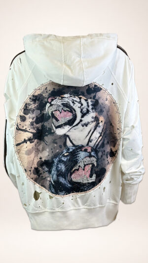 Damen Destroyed Hoodie Jacke mit Tiger & Panther Print Onesize Großhandel in Beige mit Strasssteinen und Destroyed-Look.