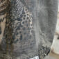 Damen Jeansweste mit Leo Strass im verwaschenen Destroyed Look