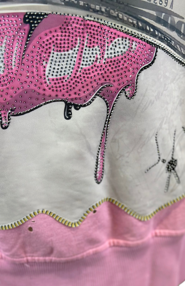 Damen Oversize Sweatjacke mit Money Lips Print & Strass Onesize Großhandel – Rosa Baumwolle (3) Damen Oversize Sweatjacke mit Money Lips Print und Strass Onesize Großhandel Rosa