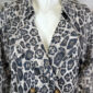Damen Trenchcoat mit Leo-Print & Taillengürtel Grau – Großhandel