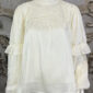Edle Damen Chiffon-Bluse Creme Großhandel mit Spitze, Perlen, Bindekragen und Ballonärmeln