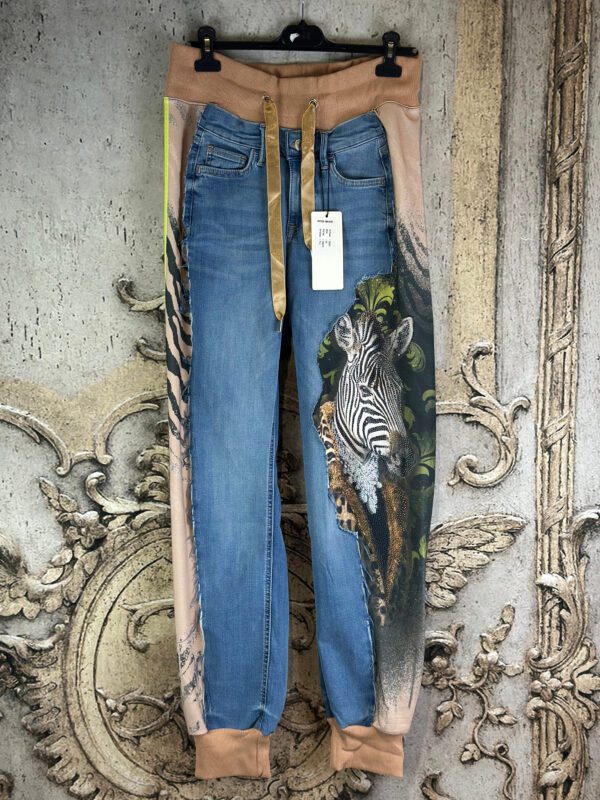 Handpatch Denim Zebra Jeans Sweat Hose – Großhandel (5) Handpatch Denim Zebra Jeans Sweat Hose mit Strass